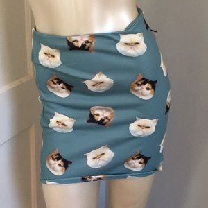 Eric and‎ Kanu cat mini skirt. NWT !